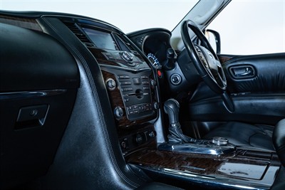 2020 Nissan Patrol - Thumbnail
