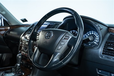 2020 Nissan Patrol - Thumbnail