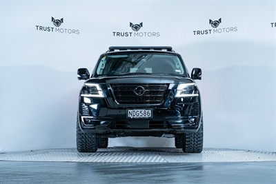 2020 Nissan Patrol - Thumbnail