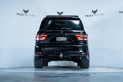 2020 Nissan Patrol - Thumbnail