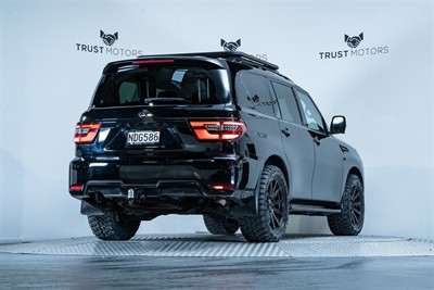 2020 Nissan Patrol - Thumbnail