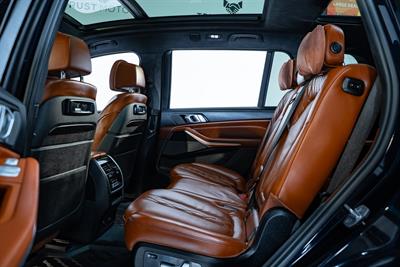 2019 BMW X7 - Thumbnail