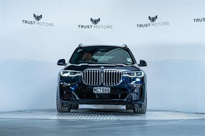 2019 BMW X7 - Thumbnail