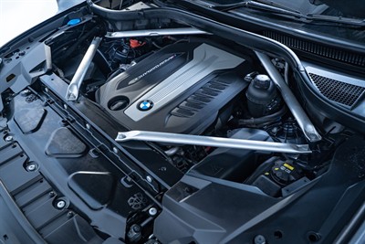2018 BMW X5 - Thumbnail