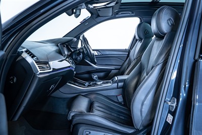 2018 BMW X5 - Thumbnail