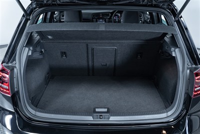 2015 Volkswagen Golf - Thumbnail