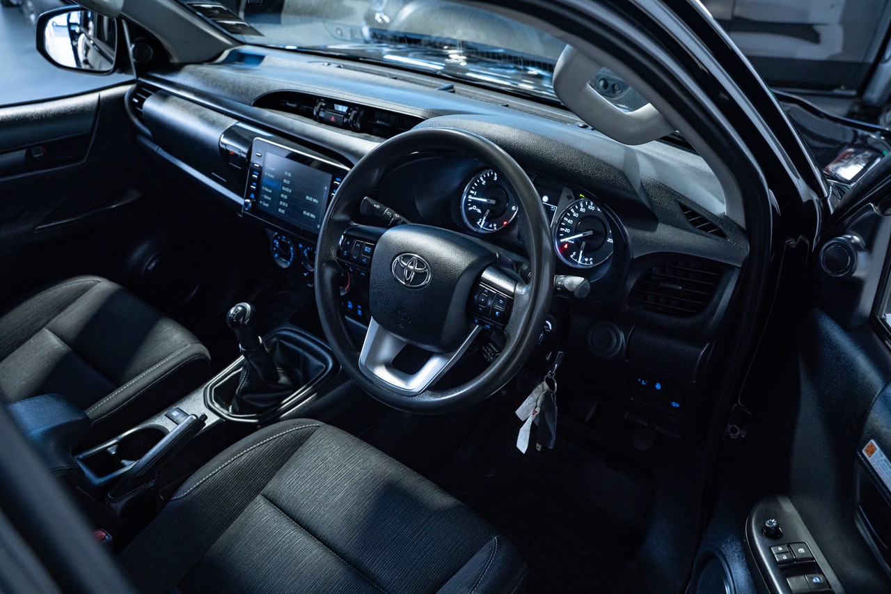 2021 Toyota Hilux