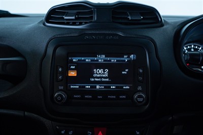 2016 Jeep Renegade - Thumbnail
