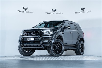 2019 Ford Everest - Thumbnail