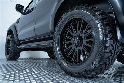 2019 Ford Everest - Thumbnail