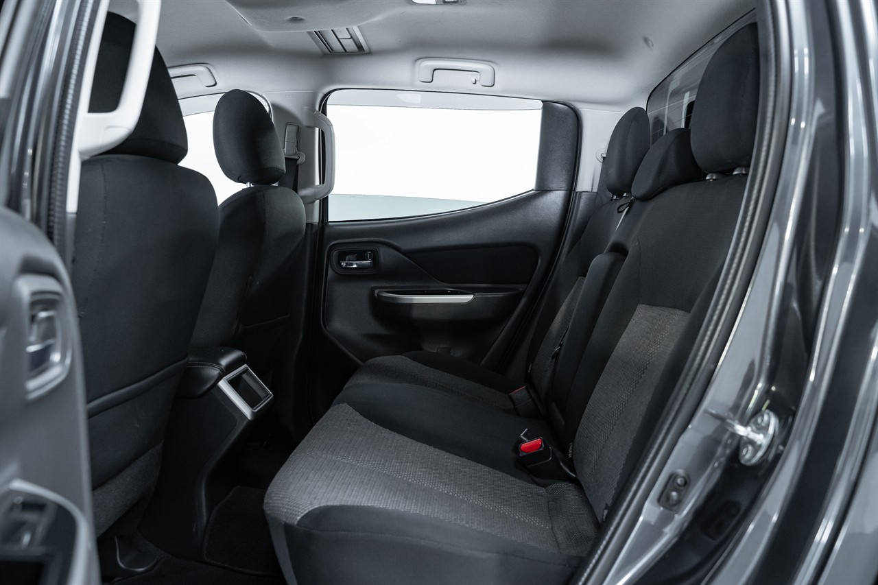 2020 Mitsubishi Triton