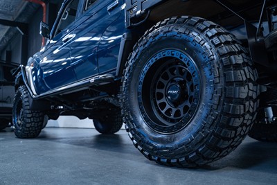 2021 Toyota Landcruiser - Thumbnail