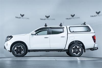 2021 Nissan Navara - Thumbnail