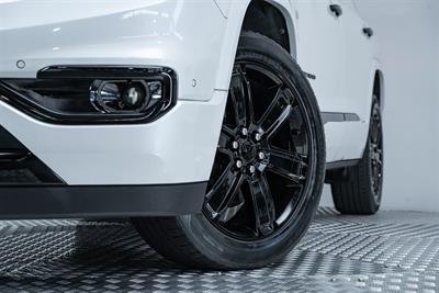 2020 Holden Acadia - Thumbnail