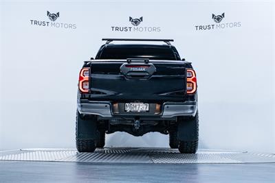 2021 Toyota Hilux - Thumbnail