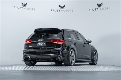 2016 Audi RS3 - Thumbnail