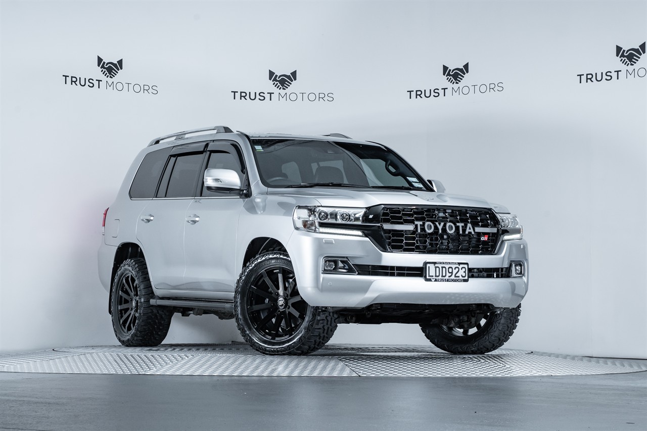 2016 Toyota Landcruiser