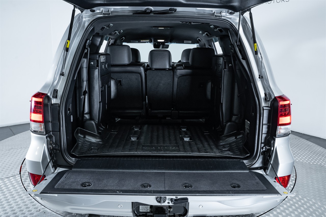 2016 Toyota Landcruiser