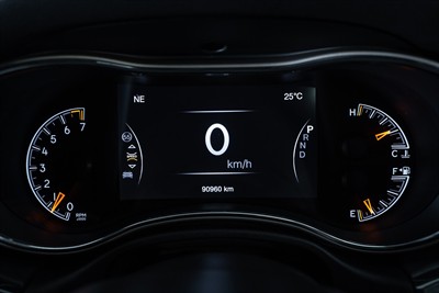 2016 Jeep Grand Cherokee - Thumbnail