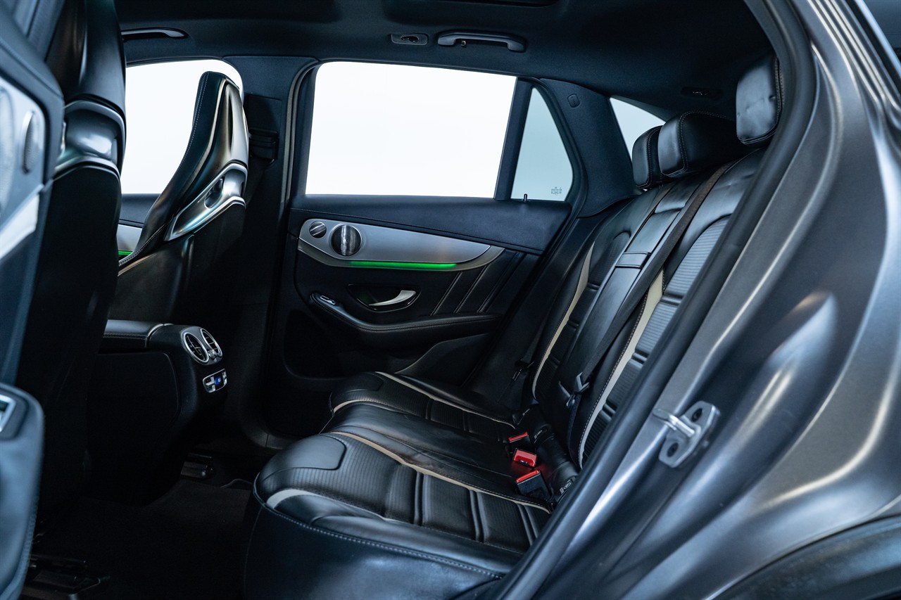 2021 Mercedes-Benz GLC 63 S