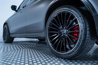 2021 Mercedes-Benz GLC 63 S - Thumbnail
