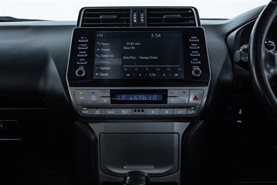 2021 Toyota Landcruiser Prado - Thumbnail