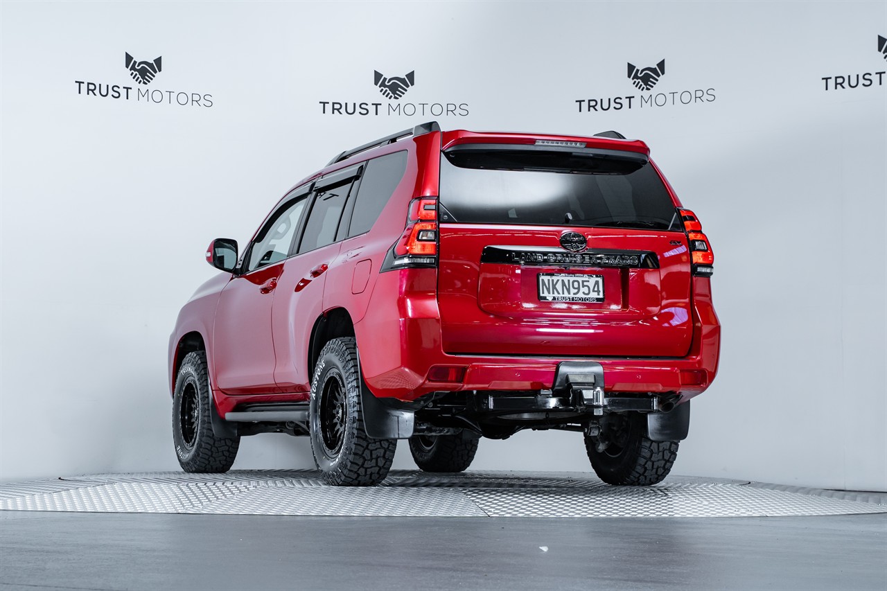 2021 Toyota Landcruiser Prado