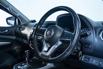 2021 Nissan Navara - Thumbnail