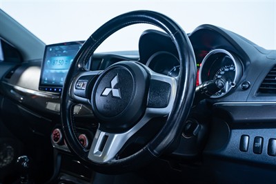 2009 Mitsubishi Lancer - Thumbnail