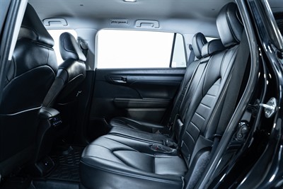 2023 Toyota Highlander - Thumbnail