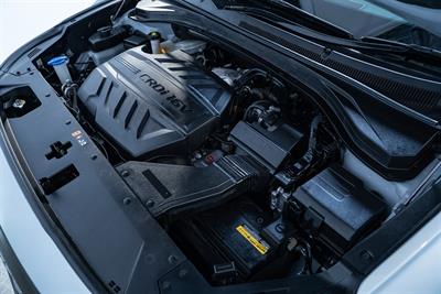 2019 Hyundai Santa Fe - Thumbnail