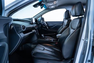 2019 Hyundai Santa Fe - Thumbnail