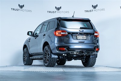 2021 Ford Everest - Thumbnail