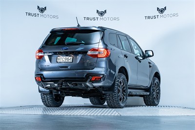 2021 Ford Everest - Thumbnail