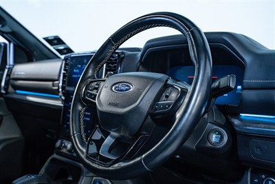 2023 Ford Everest - Thumbnail