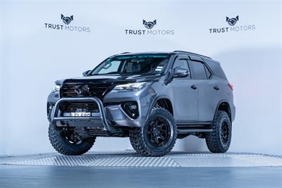2018 Toyota Fortuner - Thumbnail