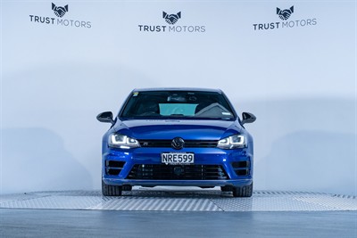 2014 Volkswagen Golf - Thumbnail