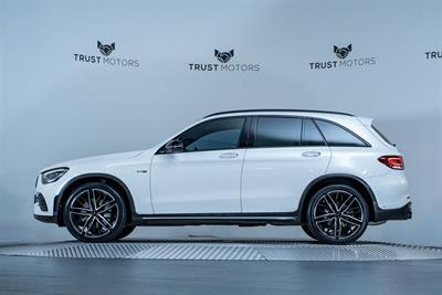 2021 Mercedes-Benz GLC 43 - Thumbnail