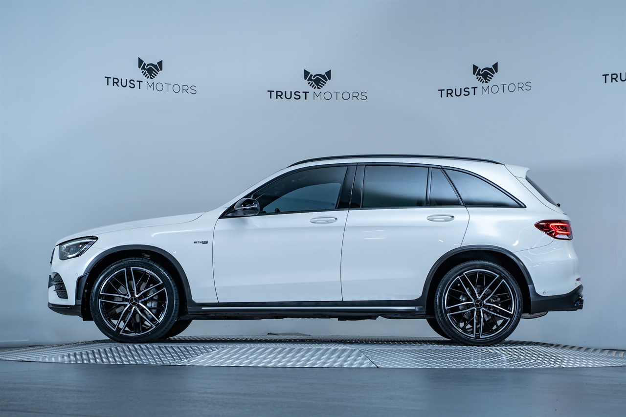 2021 Mercedes-Benz GLC 43