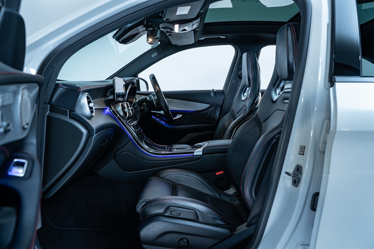 2021 Mercedes-Benz GLC 43