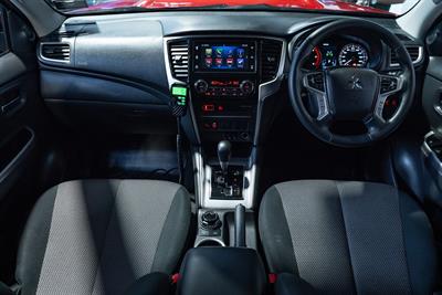 2021 Mitsubishi Triton - Thumbnail