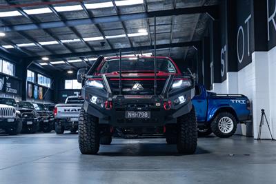 2021 Mitsubishi Triton - Thumbnail