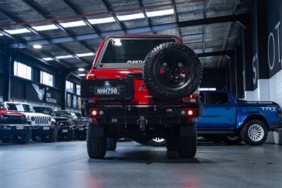 2021 Mitsubishi Triton - Thumbnail