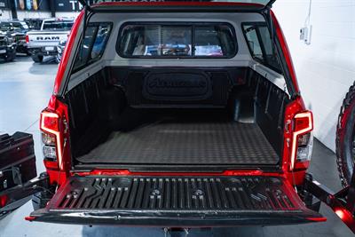 2021 Mitsubishi Triton - Thumbnail