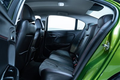 2016 Holden Commodore - Thumbnail