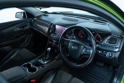 2016 Holden Commodore - Thumbnail