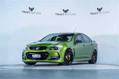 2016 Holden Commodore - Thumbnail