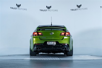 2016 Holden Commodore - Thumbnail