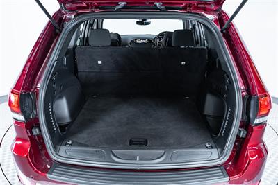 2022 Jeep Grand Cherokee - Thumbnail