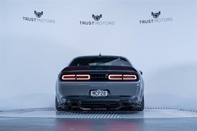 2019 Dodge Challenger - Thumbnail